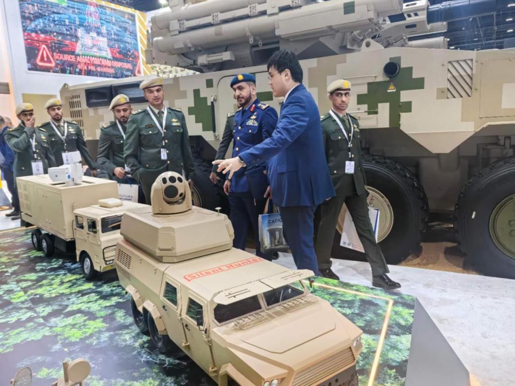 2025：中国“寂静狩猎者”激光系统亮相阿布扎比防务展，创造多个首次