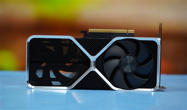 3199元游戏新神器!RTX 4060 Ti图赏(图4) 3199元游戏新神器!RTX 4060 Ti图赏(图4)