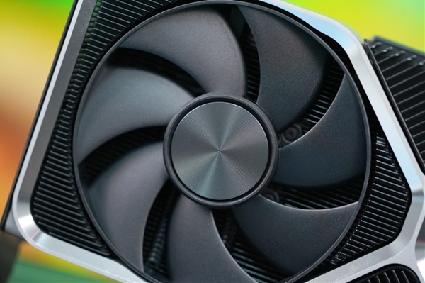 3199元游戏新神器!RTX 4060 Ti图赏(图13) 3199元游戏新神器!RTX 4060 Ti图赏(图13)