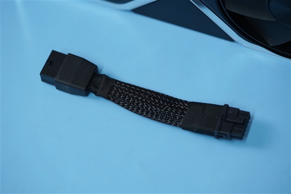 3199元游戏新神器!RTX 4060 Ti图赏(图25) 3199元游戏新神器!RTX 4060 Ti图赏(图25)